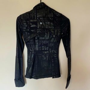 Lululemon Size 0 jacket.